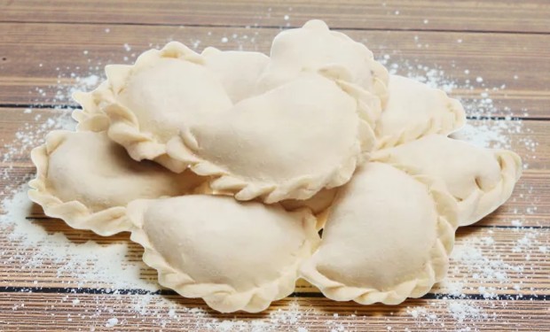 Вареники с сыром Доброгост 1*3кг