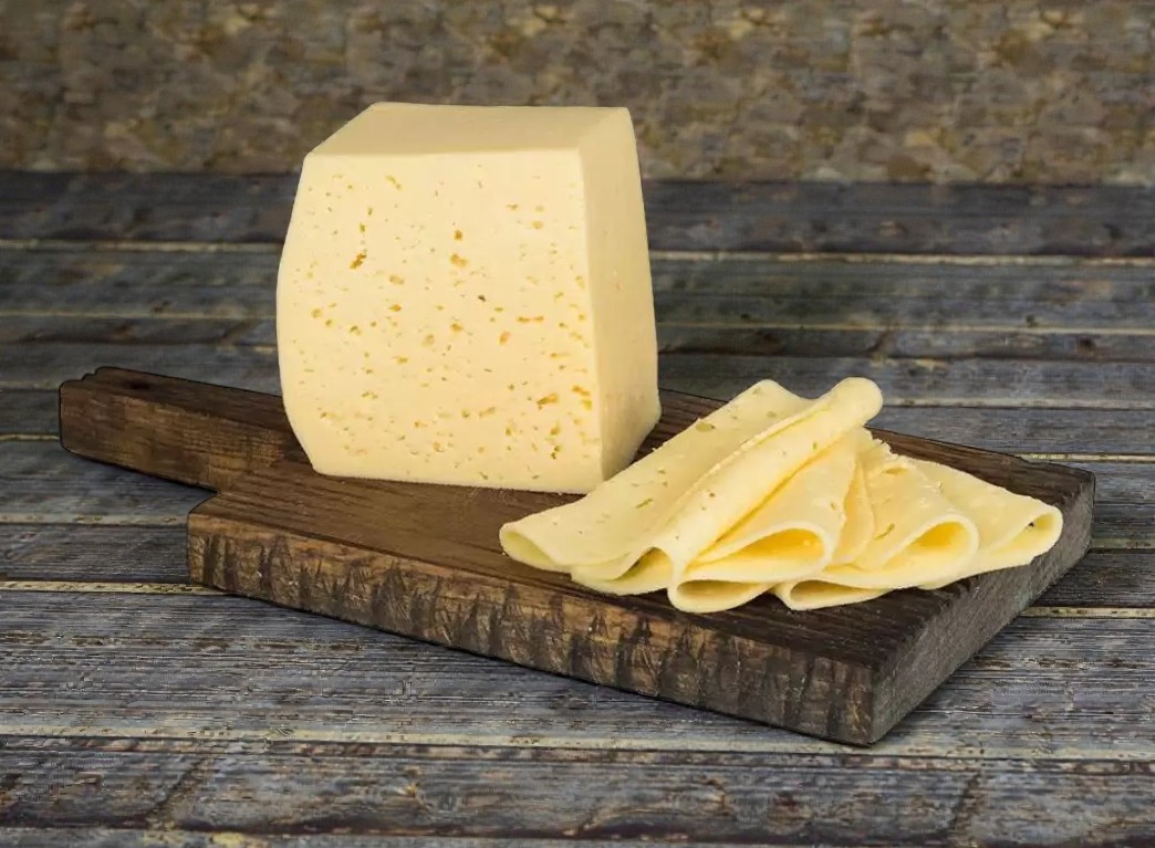 Сыр “Сливочный” м.д.ж. 50% 200гр. “Сырная Долина” г.Курск