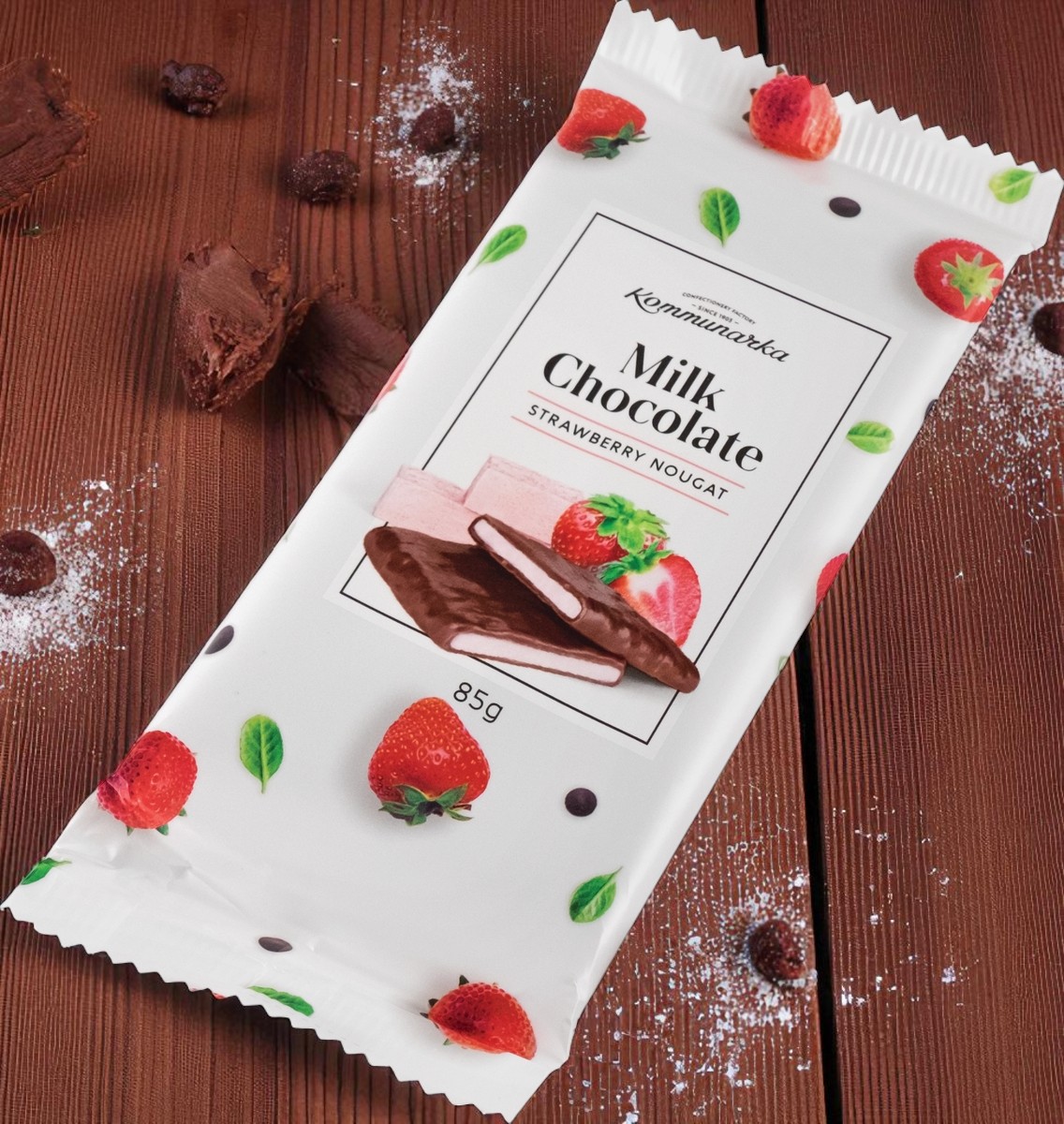 Шоколад молочный Milk Chokolate с клубничной нугой Коммунарка 85г