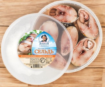 Сельдь неразделанная в пряно-солевой заливке