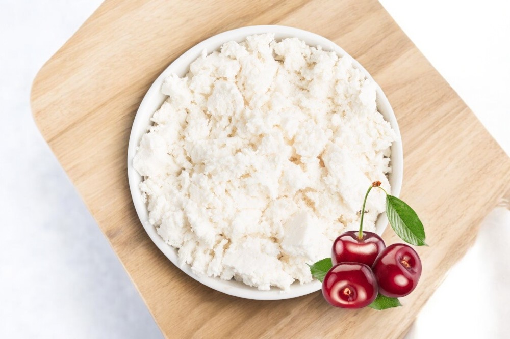 Продукт творожный мдж 23% “Вишня”