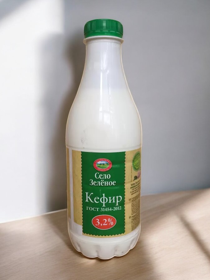 Кефир 3,2% 900мл Пэтбут.