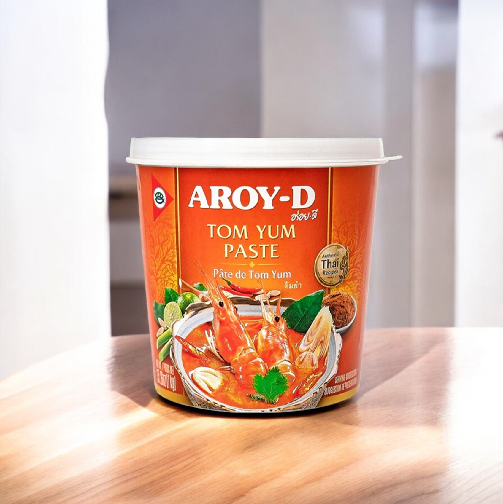 Aroy-D Паста TOM YUM Соус на основе раст. масел  пл./б 1кг