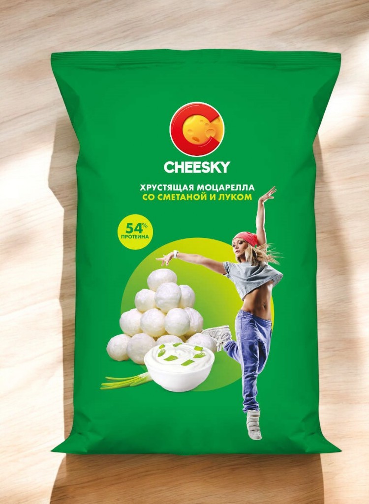 Сыр хрустящий “Чизки” с ЛУКОМ И СМЕТАНОЙ 20г *