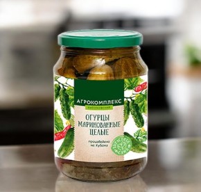 Огурцы маринованные целые  0,72 гр.ст/б.