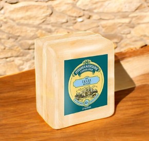 Сыр Гауда молодой с м.д.ж. в с.в. 45,0% 1/8 евроблока 1 кг Сыры Кубани