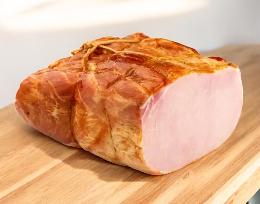 Продукт из свинины цельнокусковой. Балык “КОПТИЛЬНЯ ГУРМАНА” под вакуумом Пинский мясокомбинат