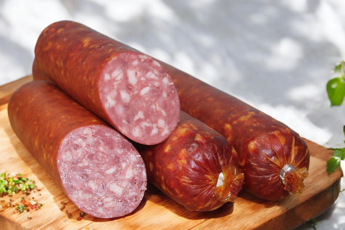 Колбаса В/К “Сервелат”. Мяс.продукт кат.А В/У (РОМАНИШИН) (н)~0,7кг