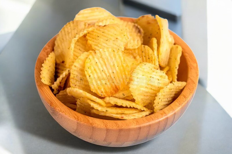 чипсы А рифленые со вкусом зелени в сметане 1кг