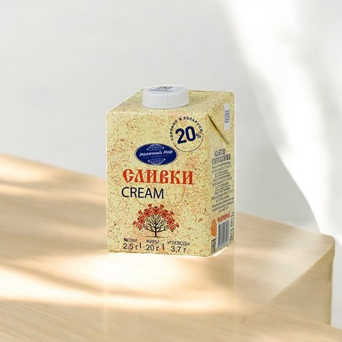 Сливки “Молочный Мир” 20% 0,5л