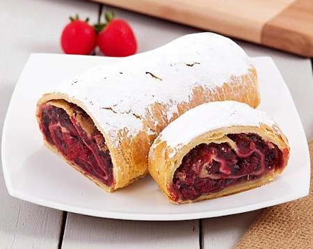 Струдель с вишней 80 гр