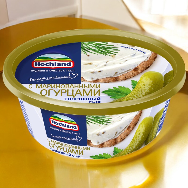 Сыр творожный (ванночка) Хохланд Маринов.огурцы 6шт/140г 5386