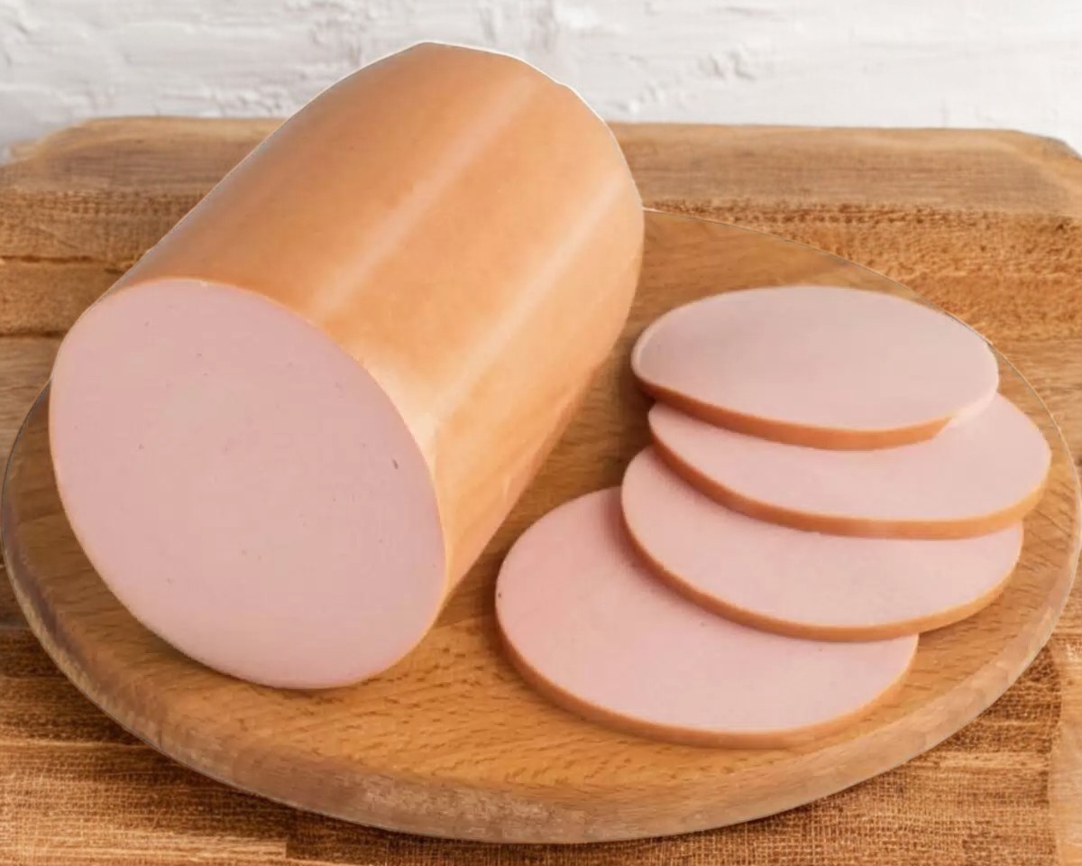 Колбаса вареная куриная “Нежная” 2 сорт 1,2гр