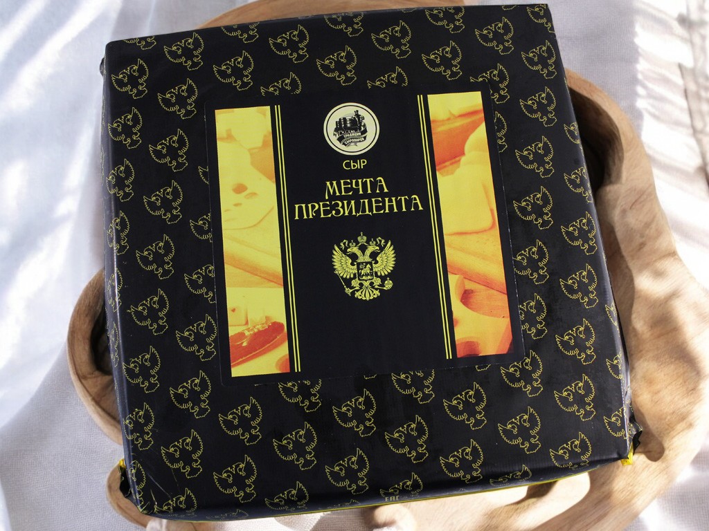 Мечта Президента сыр 45% квадрат ~6,8 кг