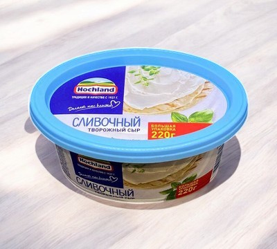 Сыр творожный Хохланд сливочный 220ГР.ВАННА 60%