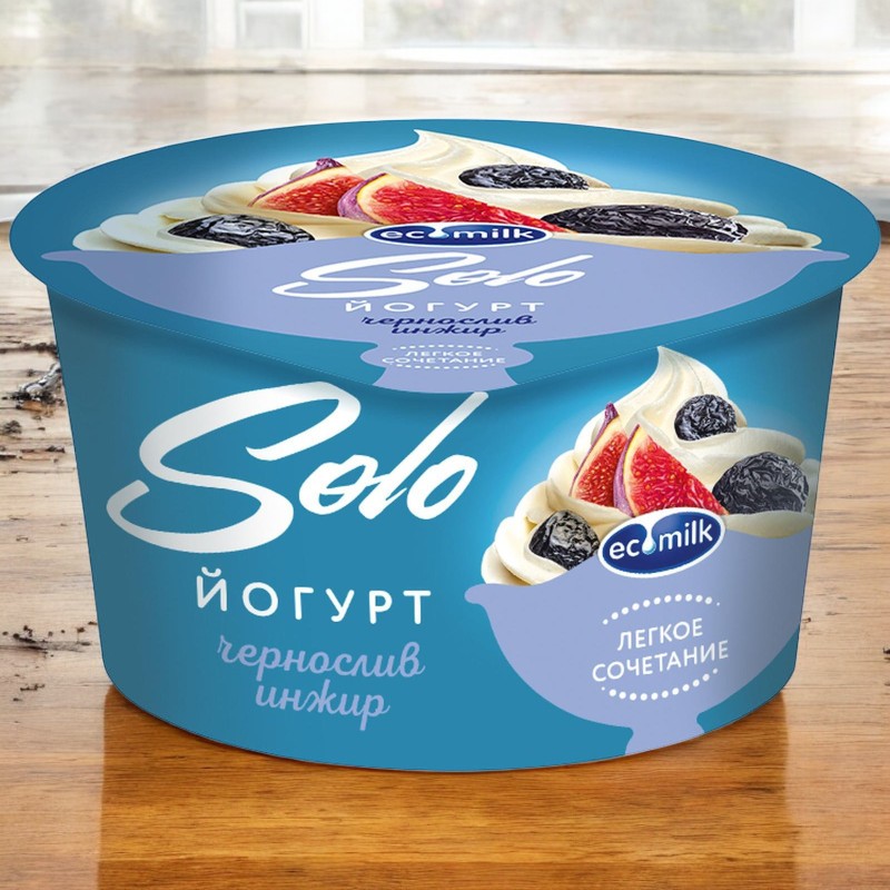 Йогурт с черносливом и инжиром “Экомилк Соло” 130 гр Мас. доля жира 4,2% (12 шт.))