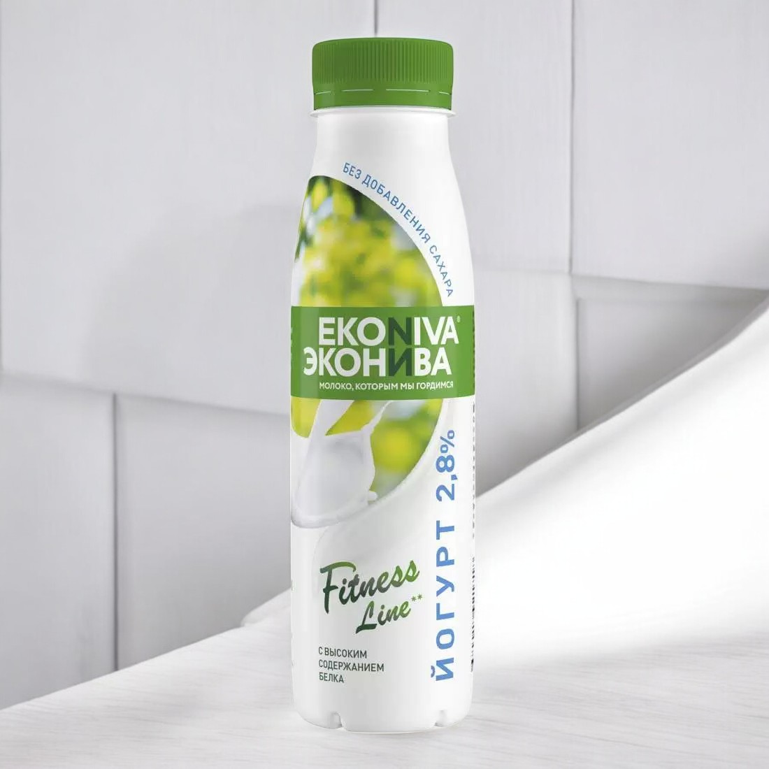 Йогурт fit.line пит. ЭН 2,8% 300 гр пэт бут. БЕЗ НАПОЛНИТЕЛЯ 1/6