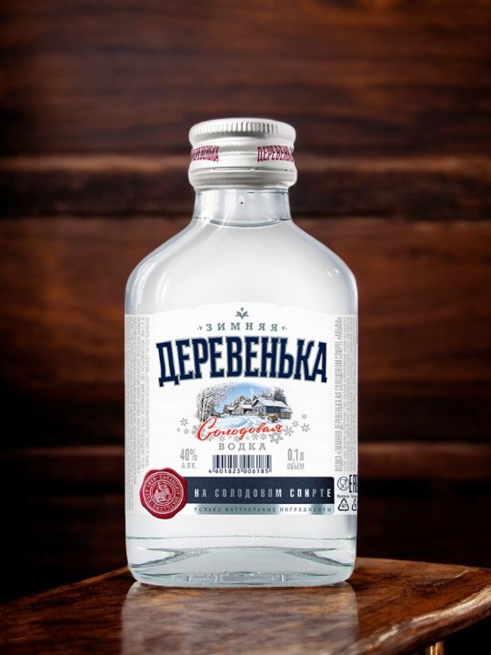 Водка “Зимняя деревенька на солодовом спирте “Альфа”, 40% 0.1 фляжка