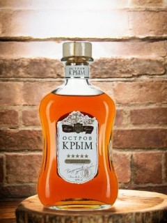 Коньяк пятилетний “Пять лет” 40% 0,25 ТМ Остров Крым (VSOP)