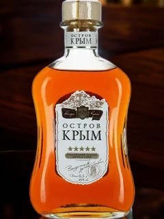 Коньяк четырехлетний “Четыре года” 40% 0,5 ТМ Остров Крым (VO)