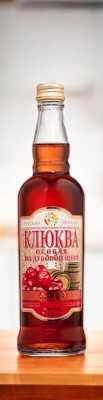 ПЛОДОВАЯ  АЛКОГОЛЬНАЯ ПРОДУКЦИЯ   ПОЛУСЛАДКАЯ “РУССКАЯ МОЗАИКА КЛЮКВА ОСОБАЯ “14° 0.5