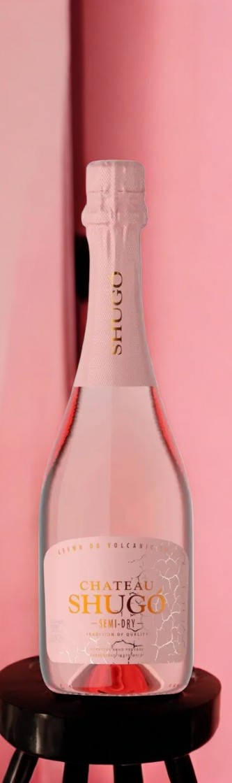 Игристое вино полусухое розовое “Шато Шуго” 10,5-12,5% 0,25