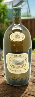 Вино ординарное белое полусладкое “АЛАЗАНСКАЯ ДОЛИНА” ТМ ТАВАДИ, 11.0%, 0.75л