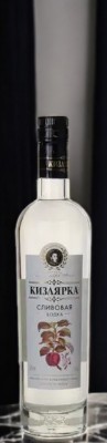 Водка фруктовая (плодовая) Сливовая водка “Кизлярка” 40% 0,5 завод