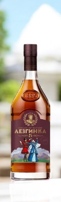 МЕДИУМ акция Коньяк трехлетний ординарный “Лезгинка” 40% 0,5 (плоская бутылка) завод