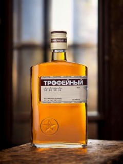 Коньяк четырехлетний “Трофейный” , 40% 0.1F ф.24