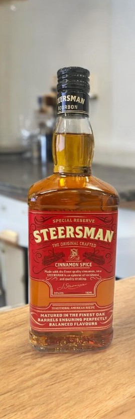 Коктейль “Висковый напиток “Steersman Cinnamon & Spices (Стирсмен Корица & Специи)” 35% 0.7