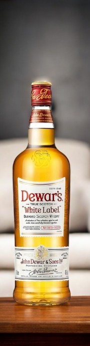 Виски шотландский купажированный ТМ “DEWAR’S” “ДЮАРС БЕЛАЯ ЭТИКЕТКА” (“DEWAR’S WHITE LABEL”), 40% 1.0