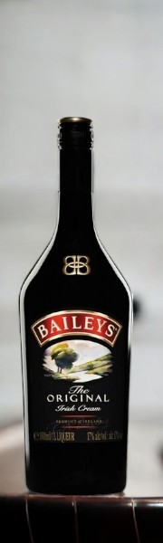 Ликер эмульсионный “Бэйлис Сливочный Оригинальный”/”Baileys Original Irish Cream”, 17% 0.7