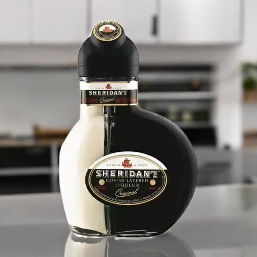 Напиток спиртной “Шериданс двухслойный со вкусом кофе”, 15.5% 0.5