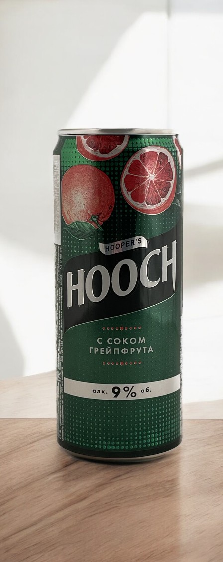 Напиток спиртной газированный «Хуууч Супер Особый с соком грейпфрута», 9% 0.33