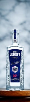 Водка “ГРАФ ЛЕДОФФ (GRAF LEDOFF)”, 40% 0.7