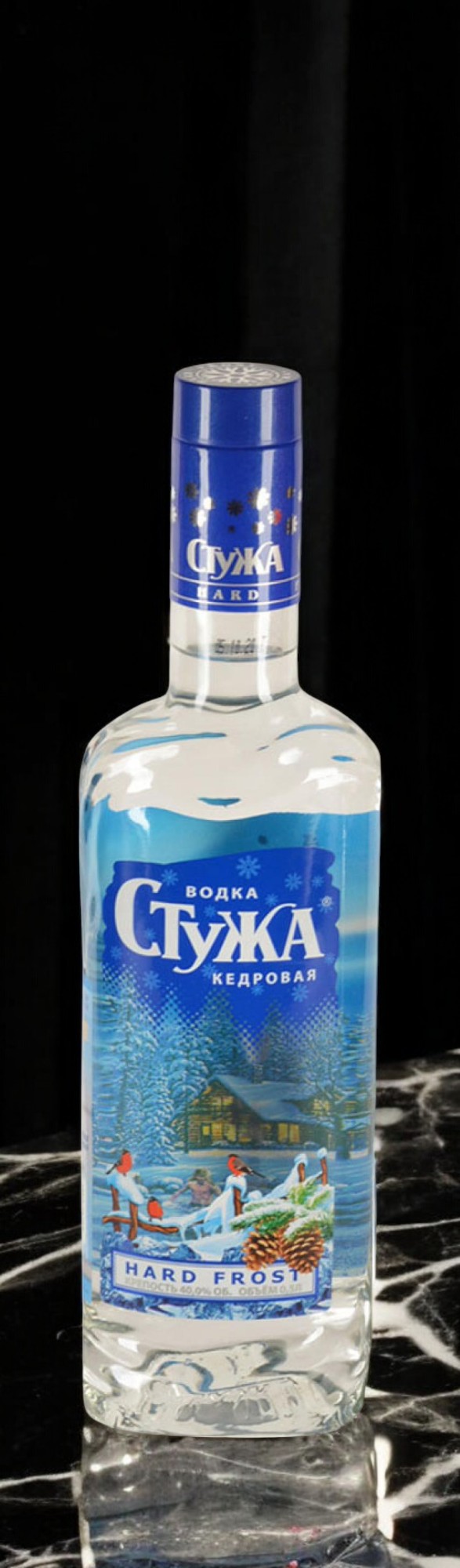 Водка “Стужа Кедровая”, 40% 0.5 (фас.16)
