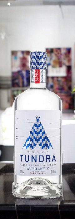 Водка Тундра “TUNDRA AUTHENTIC. ВОДКА КРАЙНЕГО СЕВЕРА”, 40% 0.5
