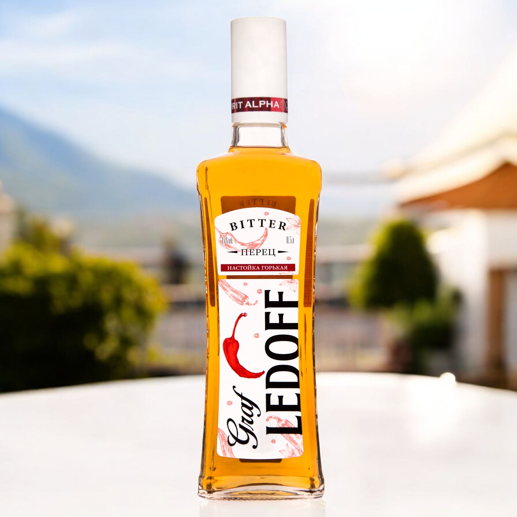 Настойка горькая “GRAF LEDOFF PEPPER (ГРАФ ЛЕДОФФ ПЕРЕЦ) 35% 0,5