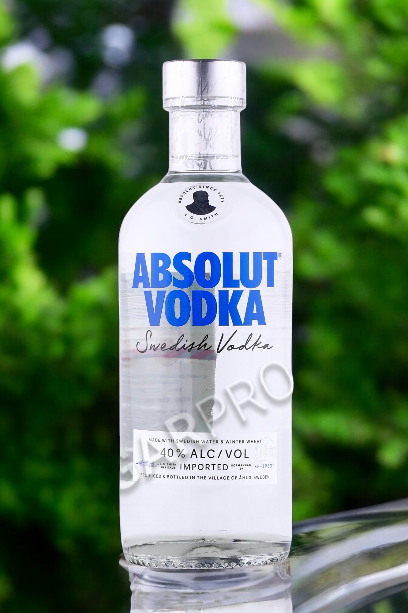 Водка “Абсолют”, 40% 0.05 (192)