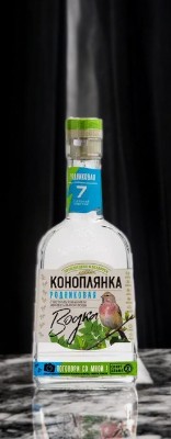 Водка “Коноплянка Родниковая”, 40% 0.5
