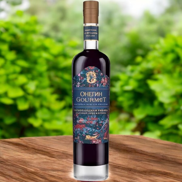 Настойка сладкая “ОНЕГИН ГУРМЭ ЧЕРНОПЛОДНАЯ РЯБИНА” 20% 0,5