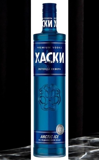 Водка “ХАСКИ ARCTIC ICE (АРКТИЧЕСКИЙ ЛЕД)” 40% 0,5