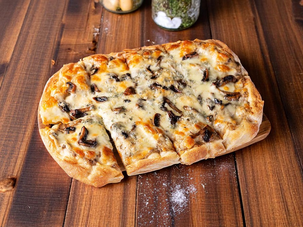 Римская пицца “Грибной жульен” 20х30