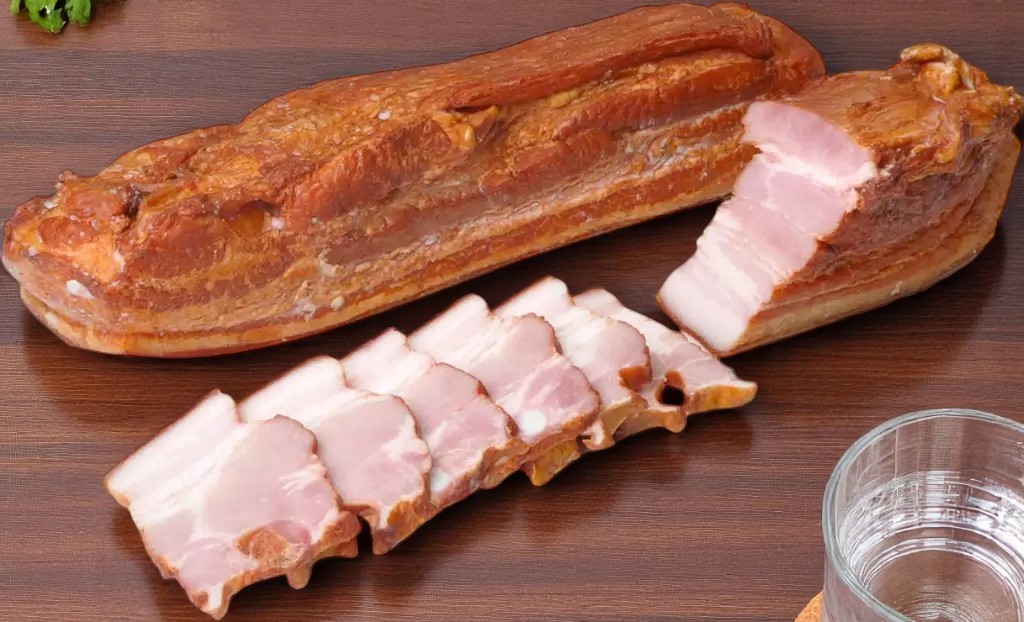 Грудинка “Домашняя из печи” 1 кг
