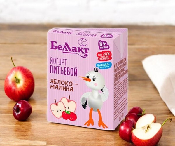 Йогурт дет., питьевой с бифидобактериями “Яблоко-малина”, мдж 2,6 %, TBA  210 г