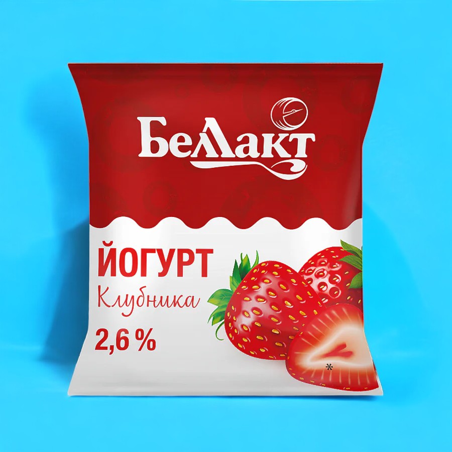 Йогурт сладкий с ароматом Клубники, мдж 2,6 %, в полимерной пленке 400 г