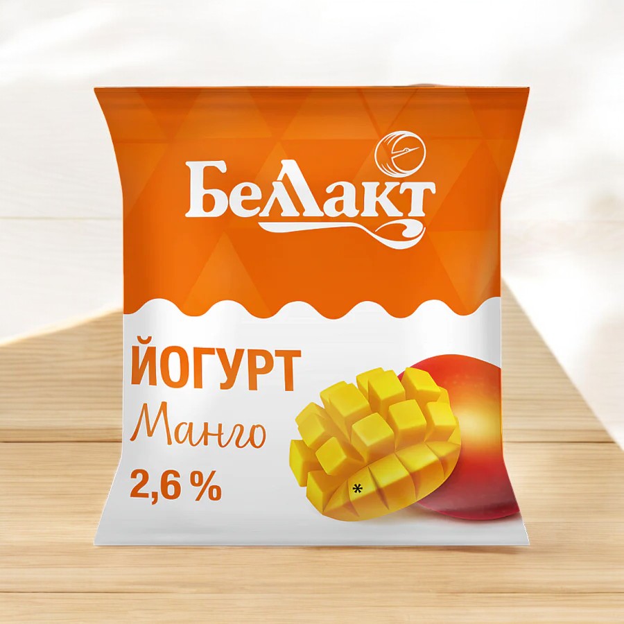 Йогурт сладкий с ароматом Манго, мдж 2,6 %, в полимерной пленке 400 г