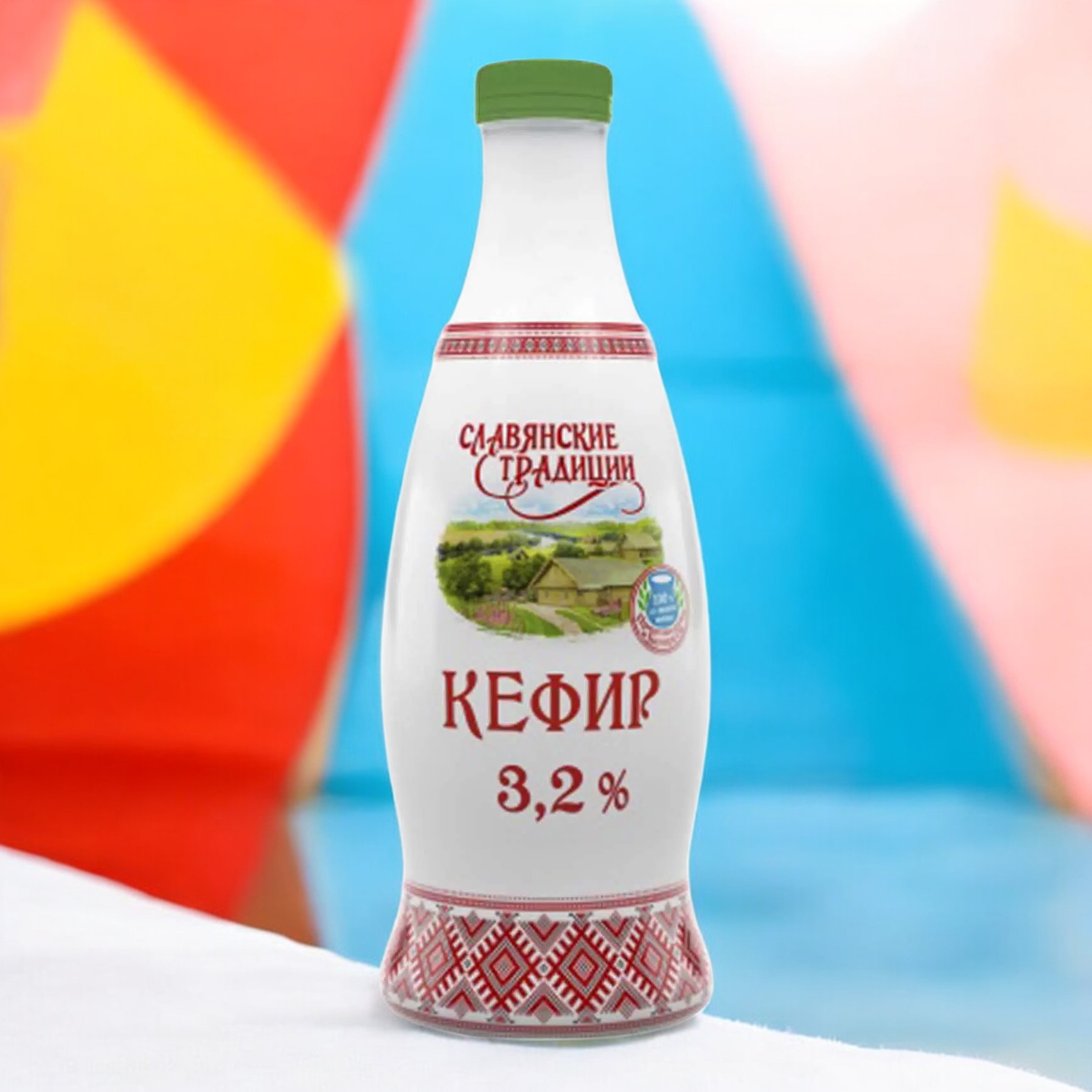 Кефир “Славянские традиции” 3,2% ПЭТ-бутылка 0,9 кг