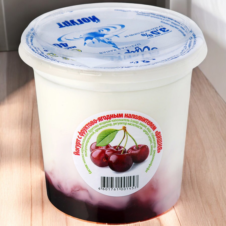 Йогурт ВИШНЯ 3,5% п/стакан 0,4